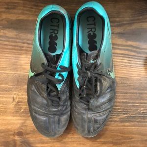 Nike CTR 360 Trequartistafirm ground soccer cleats
